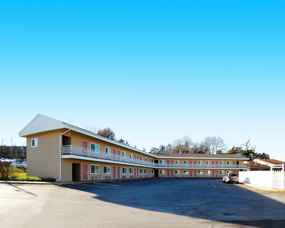 Rodeway Inn West Dodge Omaha Dış mekan fotoğraf