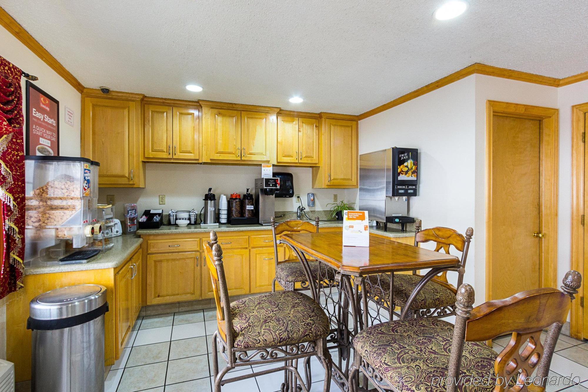 Rodeway Inn West Dodge Omaha Dış mekan fotoğraf